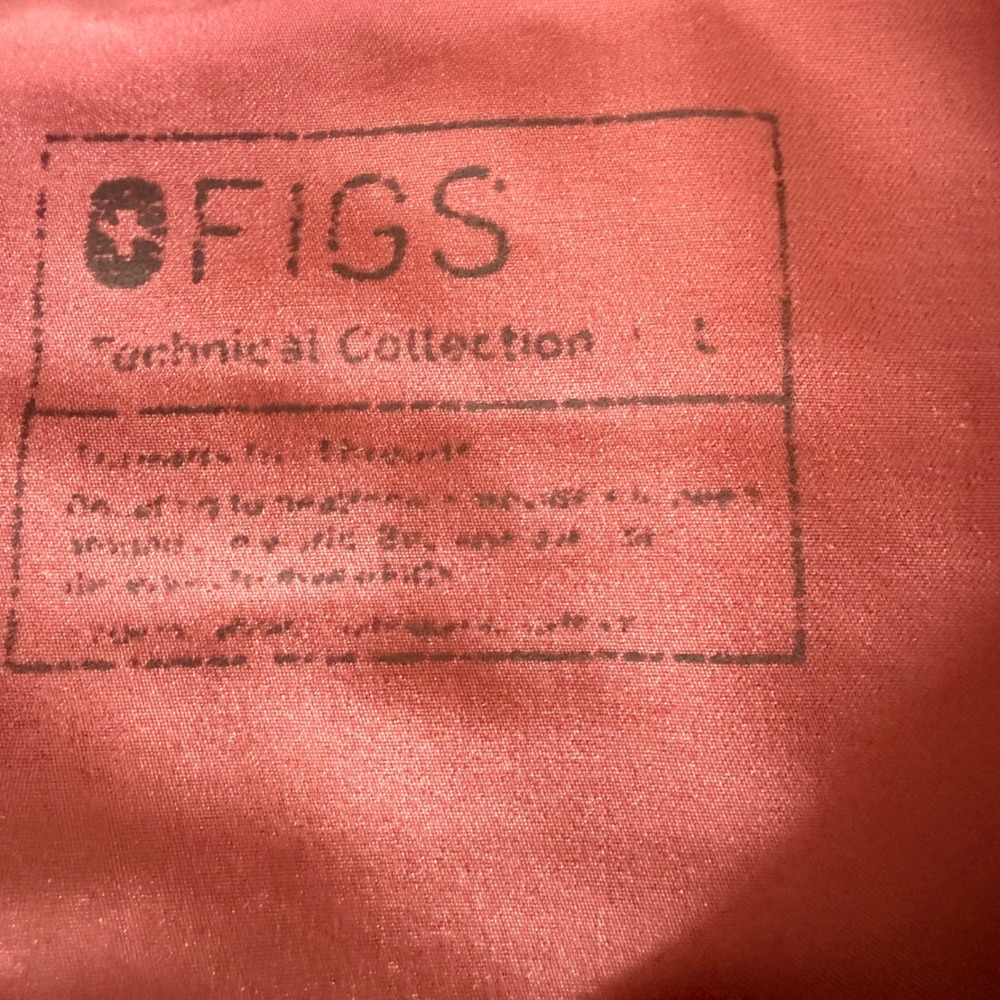 FIGS Scrub Lot 4 Pc Large Yola Pants Sleeveless Tops Pink + Teal Medical 2 sets - Picture 6 of 12
